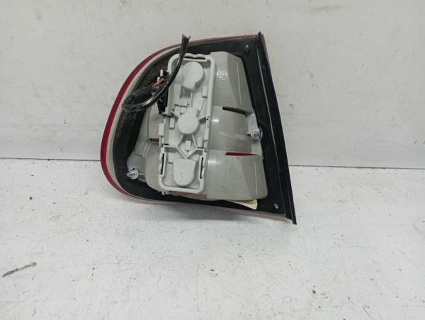 FEU ARRIERE DROIT SEAT CORDOBA - Vue 2